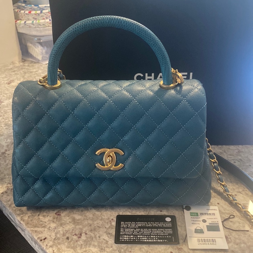 Chanel teal caviar flapbag coco handle